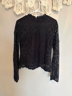 Ultra Pink Black Crochet Lace Long-Sleeve Blouse